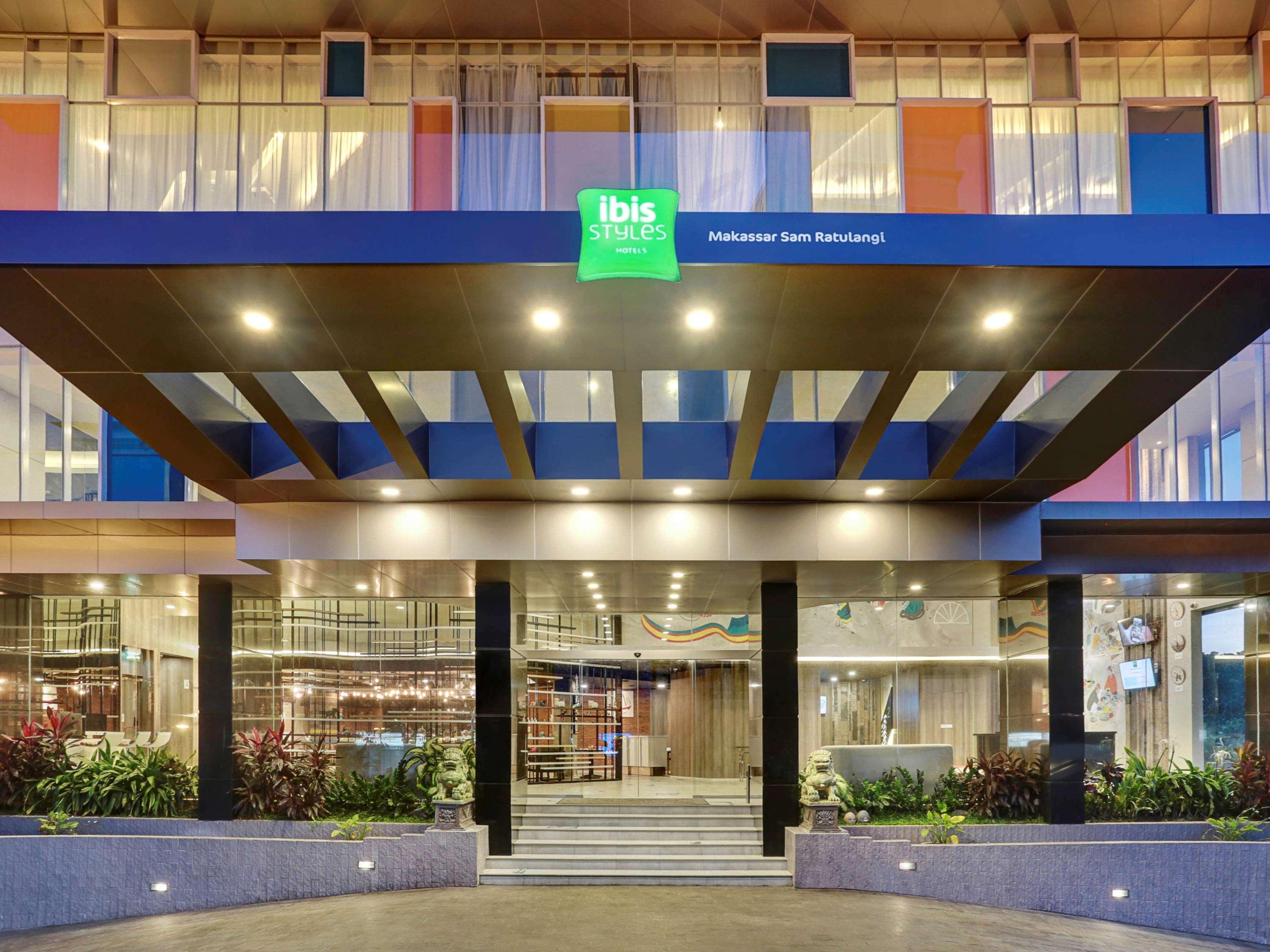 Ibis Styles Makassar Sam Ratulangi Hotel Exterior photo